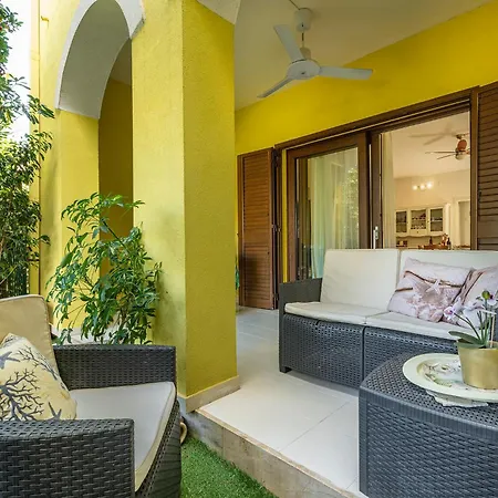 Veronica Semesterbostad Villasimius