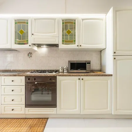 Veronica בית נופש *